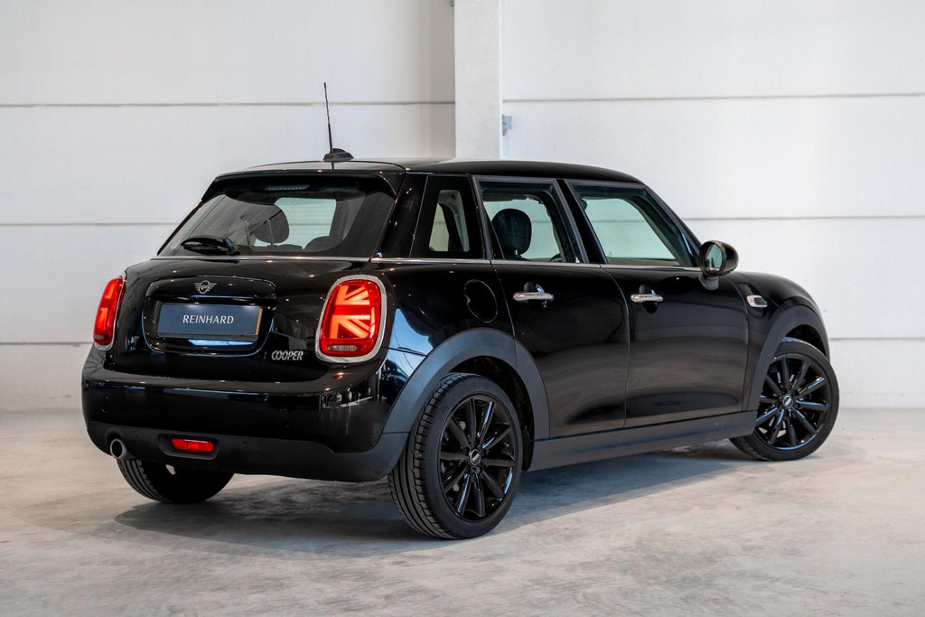 MINI Cooper Mini 1.5 Business Edition 52092573-2.jpg | REINHARD