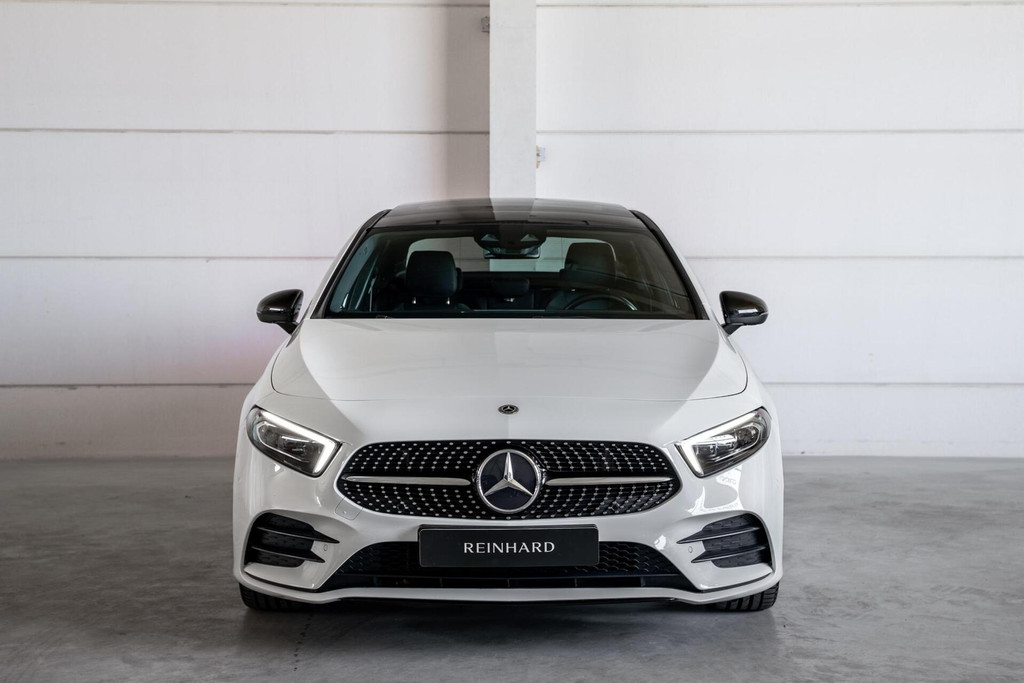 Mercedes-Benz A-Klasse 200 AMG Night / Burmester / Elektr. Stoelen / Camera's / 1e Eig. / Orig. NL / Dlr. ond. 54950500-2.jpg | REINHARD