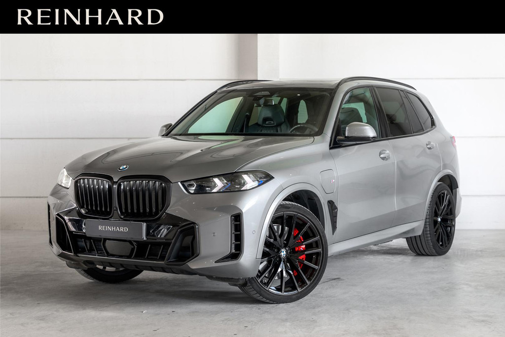 BMW X5 xDrive50e / M Sport Pro / M Stoelen / Pano / Trekhaak / BSI / 22" / HUD / BTW 56844728-0.jpg | REINHARD